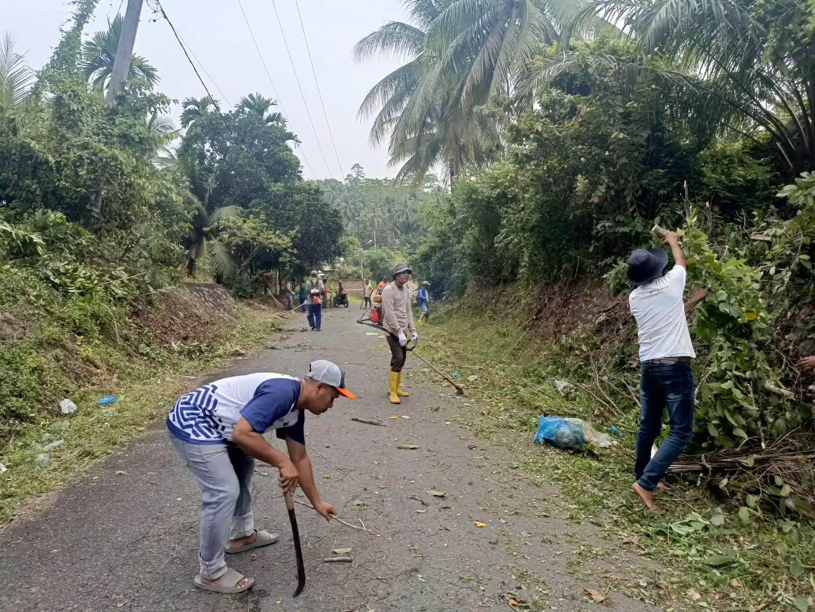 Gotong Royong Gampong Seuneubok