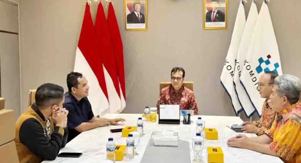 Wali Kota Lhokseumawe Temui Wamen Komunikasi dan Digital